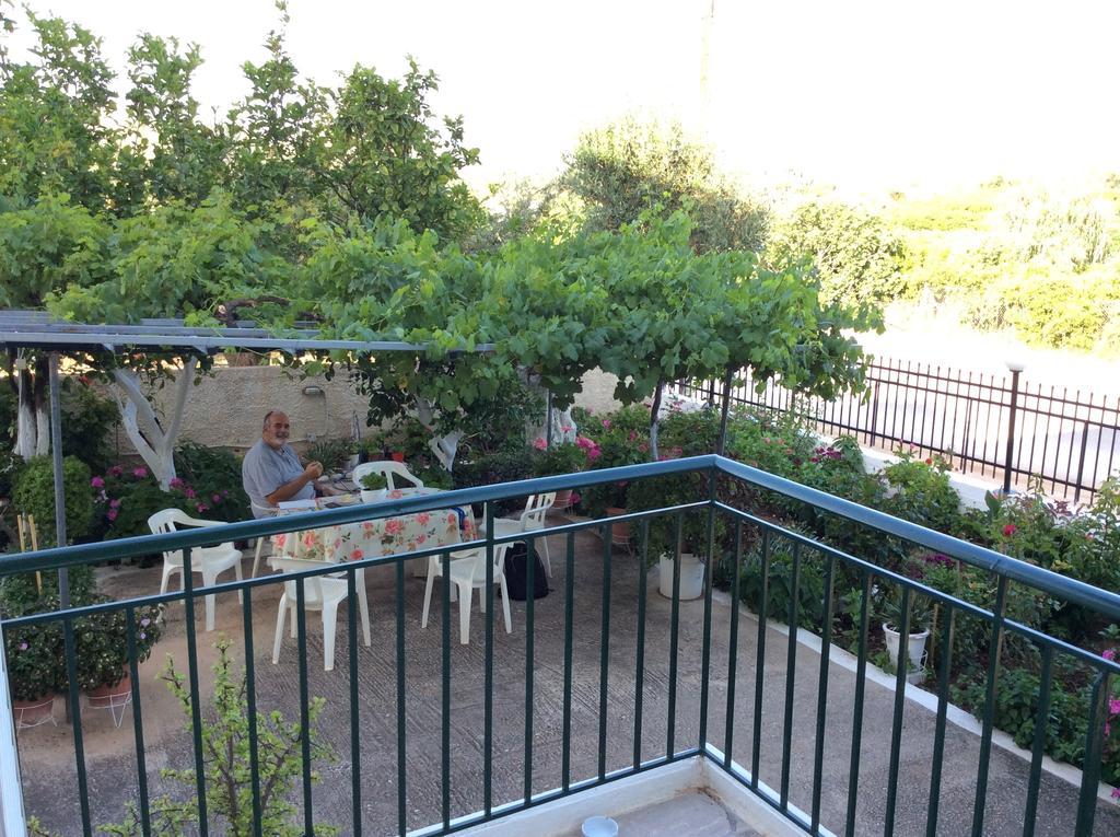 Apartments Rania Tolo Room photo